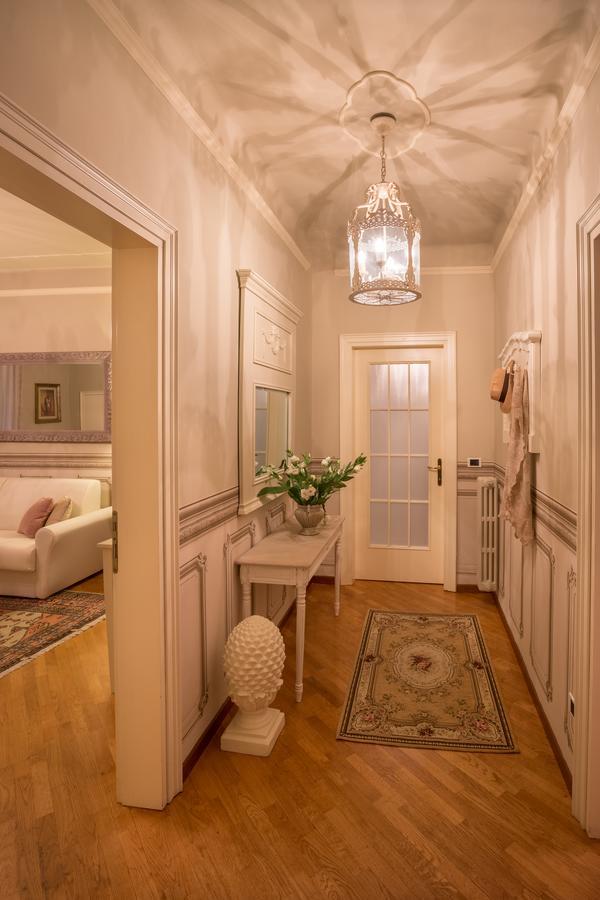 Domus - Incantevole Residenza Difronte A Casa Giulietta Appartement